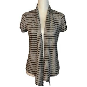 Belle Du Jour Short Sleeve Cardigan Black and Gray Size Small